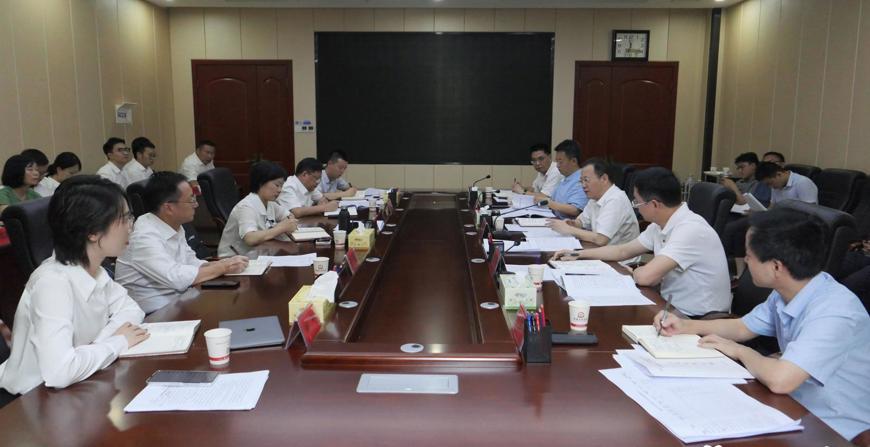 周振宇调研商务和开放型经济发展规划编制工作